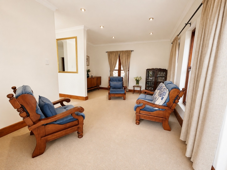 3 Bedroom Property for Sale in Admirals Kloof Western Cape